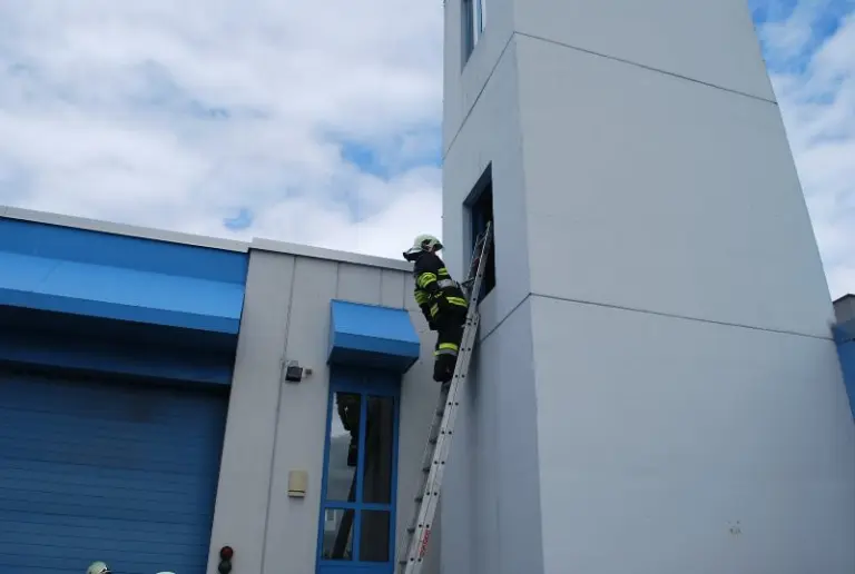 Feuerwehr Basiswissen und Abschluss Truppmann