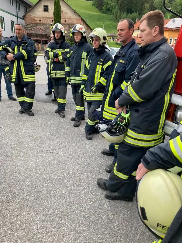 Übung mit der Drehleiter Wultschau