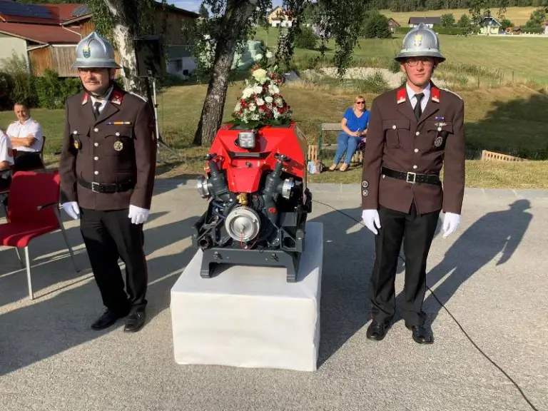 Feuerwehrfest 2023 mit Segnung der neuen Tragkraftspritze Fox 4