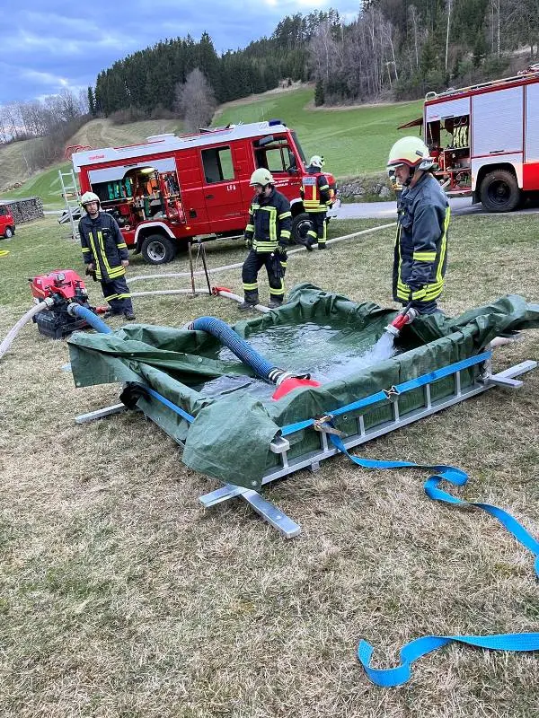 Branddienstübung Flurbrandbekämpfung